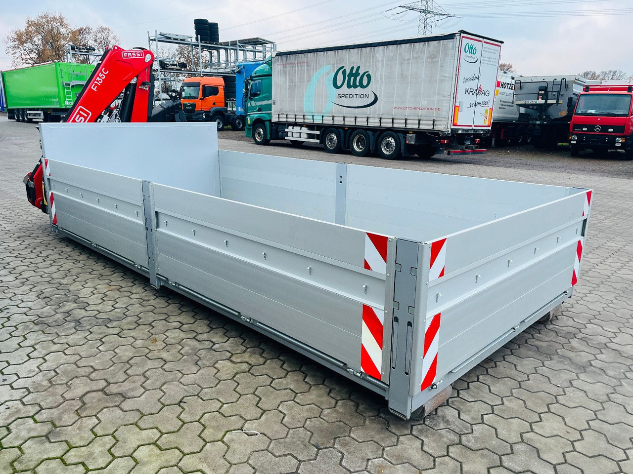 Container mit Fassi Kran, Krancontainer - Contenedor de gancho: foto 2 Container mit Fassi Kran, Krancontainer - Contenedor de gancho: foto 2