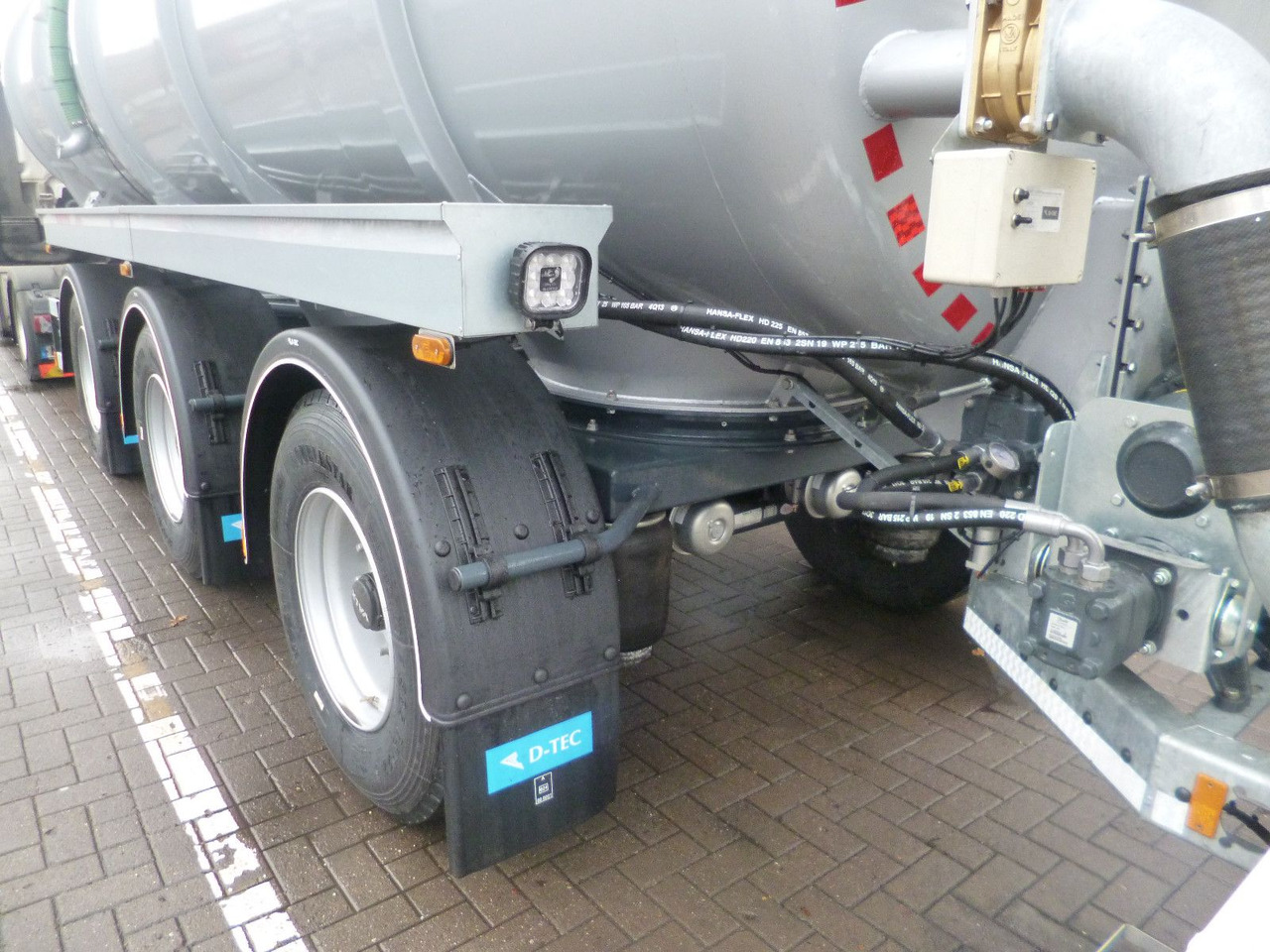 Cisterna semirremolque nuevo D-TEC TANKTRAILER FV2011-20-R295 D-TEC Gülletanker FV2011 Zwangslenkung: foto 7