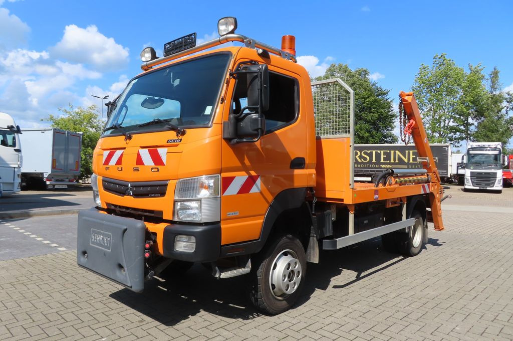 FUSO Canter 6 C 18 4x4 Kommunal Winterdienst - Volquete furgoneta: foto 1 FUSO Canter 6 C 18 4x4 Kommunal Winterdienst - Volquete furgoneta: foto 1