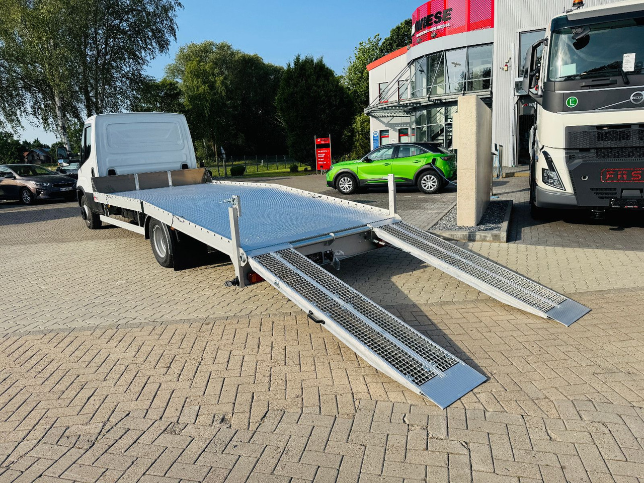 Iveco 70C18HA, Maschinen & Arbeitsbühnentrans. 2940kg! - Portavehículos camión: foto 5 Iveco 70C18HA, Maschinen & Arbeitsbühnentrans. 2940kg! - Portavehículos camión: foto 5