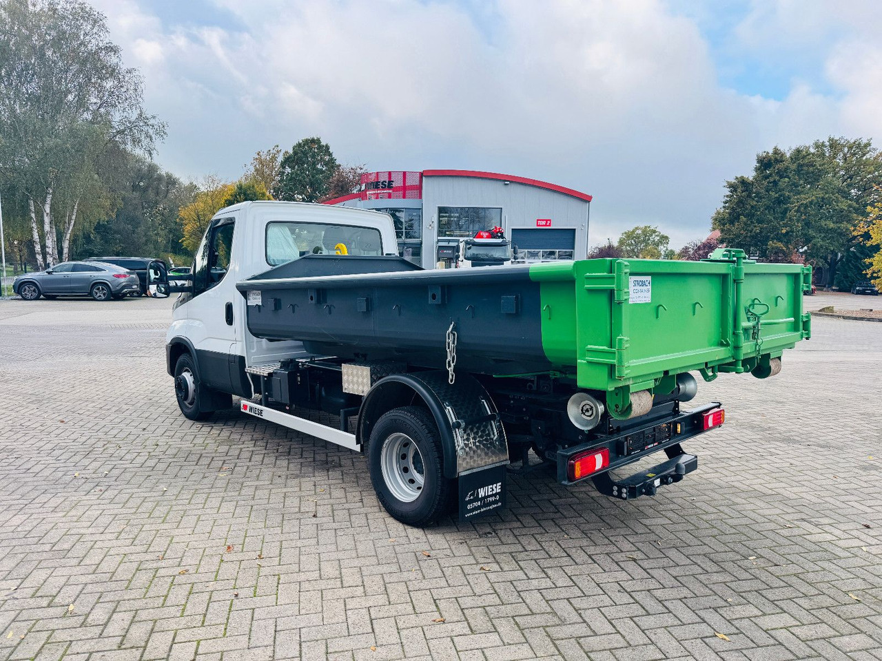 Iveco Daily 70C18H Hyva Abrollkipper - Multibasculante camión: foto 2 Iveco Daily 70C18H Hyva Abrollkipper - Multibasculante camión: foto 2