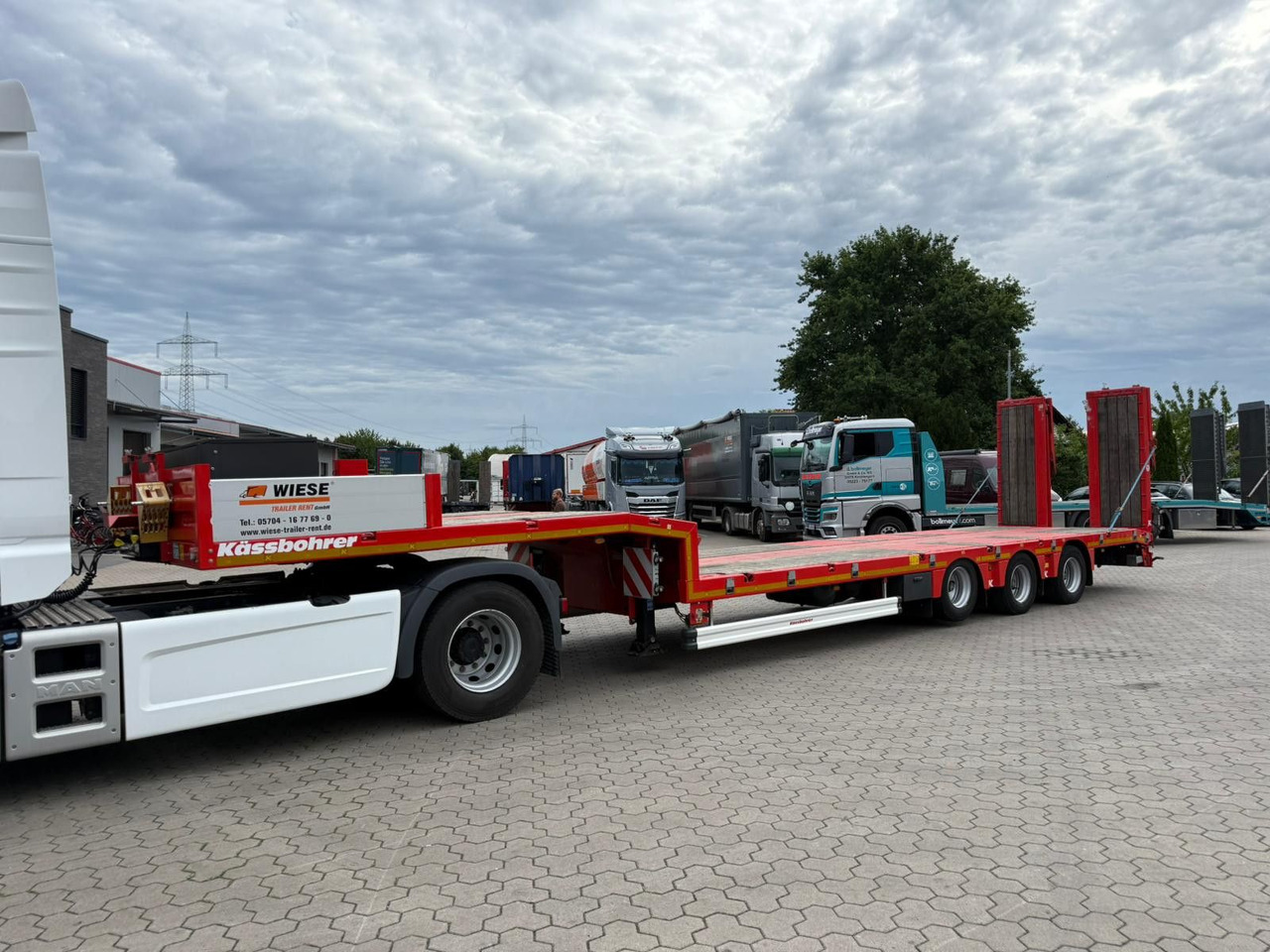 Kässbohrer K.SLS ECO Tieflader mit hydraulischen Rampen - Góndola rebajadas semirremolque: foto 4 Kässbohrer K.SLS ECO Tieflader mit hydraulischen Rampen - Góndola rebajadas semirremolque: foto 4