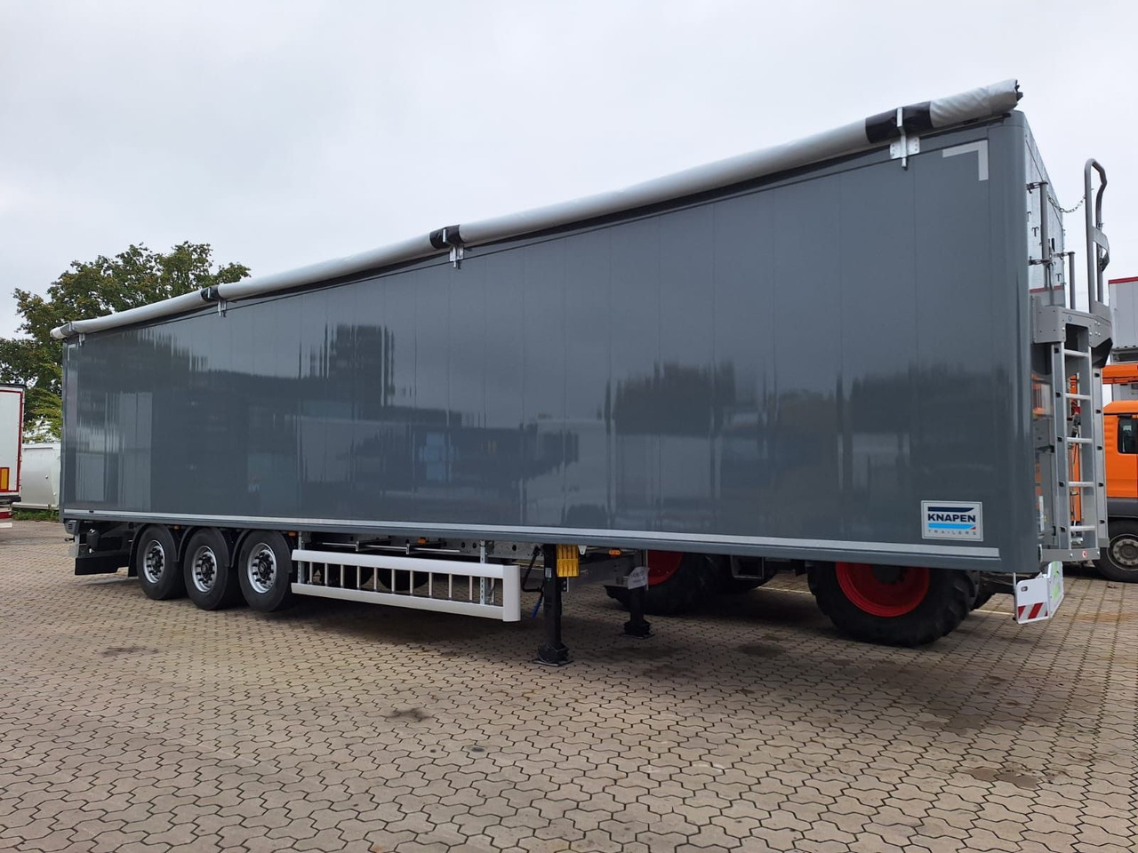 Knapen 92 m³ 10 mm Boden günstig - Piso movil semirremolque: foto 1 Knapen 92 m³ 10 mm Boden günstig - Piso movil semirremolque: foto 1