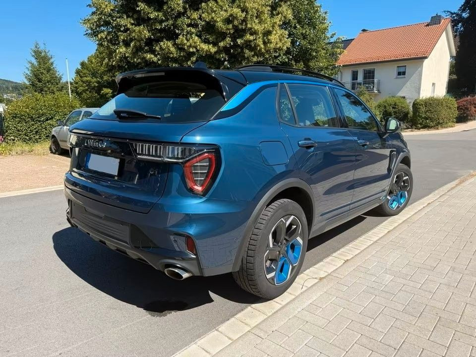 Lynk&Co 1.5 HEV Pano/SHZ/Navi/ Cam/PDC - SUV/ Todoterreno: foto 2 Lynk&Co 1.5 HEV Pano/SHZ/Navi/ Cam/PDC - SUV/ Todoterreno: foto 2