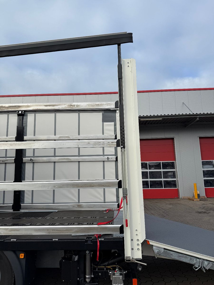 Grua de remolque autos MAN TGX 26.440 6x2 LL Schwerlast Ladebordwand/Rampe: foto 15 Grua de remolque autos MAN TGX 26.440 6x2 LL Schwerlast Ladebordwand/Rampe: foto 15