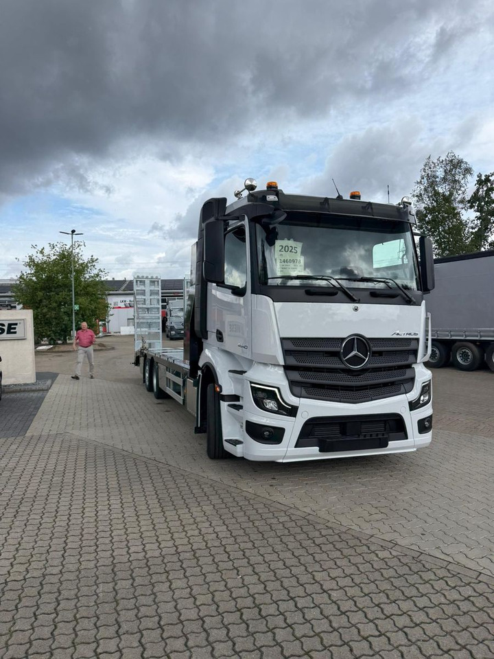 Mercedes-Benz Actros mit Rampen, Maschinentransporter - Grua de remolque autos: foto 5 Mercedes-Benz Actros mit Rampen, Maschinentransporter - Grua de remolque autos: foto 5
