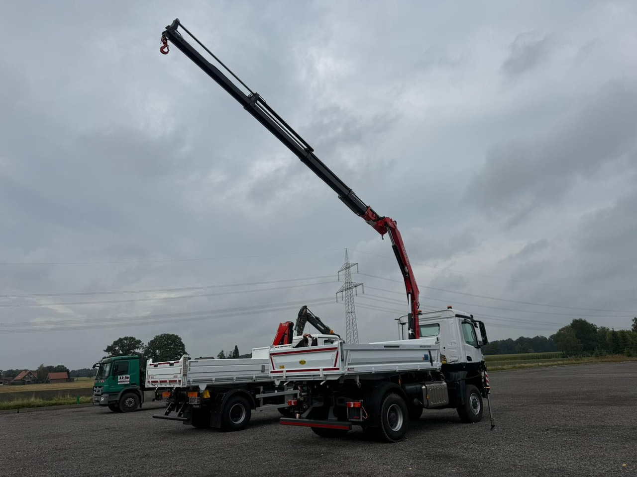 Leasing financiero de  Mercedes-Benz Arocs 1835  4x4 Allrad Fassi F135 Kran Kipper leasing Mercedes-Benz Arocs 1835  4x4 Allrad Fassi F135 Kran Kipper: foto 8