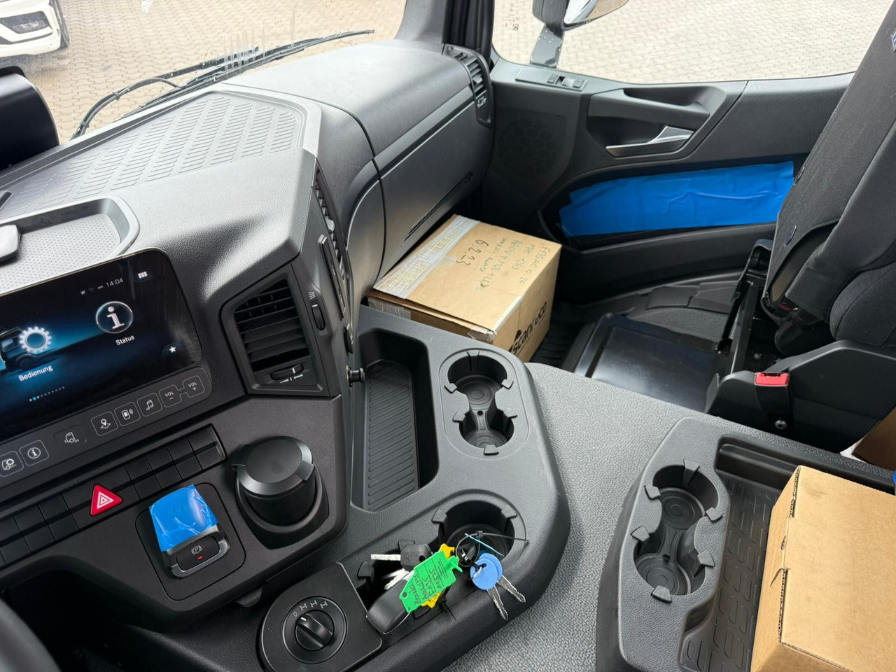 Leasing financiero de  Mercedes-Benz Arocs 1835  4x4 Allrad Fassi F135 Kran Kipper leasing Mercedes-Benz Arocs 1835  4x4 Allrad Fassi F135 Kran Kipper: foto 10