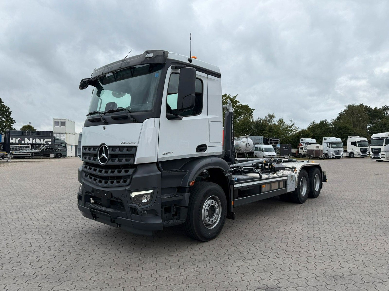 Mercedes-Benz Arocs 5 2651L 6 x4 Meiller RS 2170 - Multibasculante camión: foto 3 Mercedes-Benz Arocs 5 2651L 6 x4 Meiller RS 2170 - Multibasculante camión: foto 3