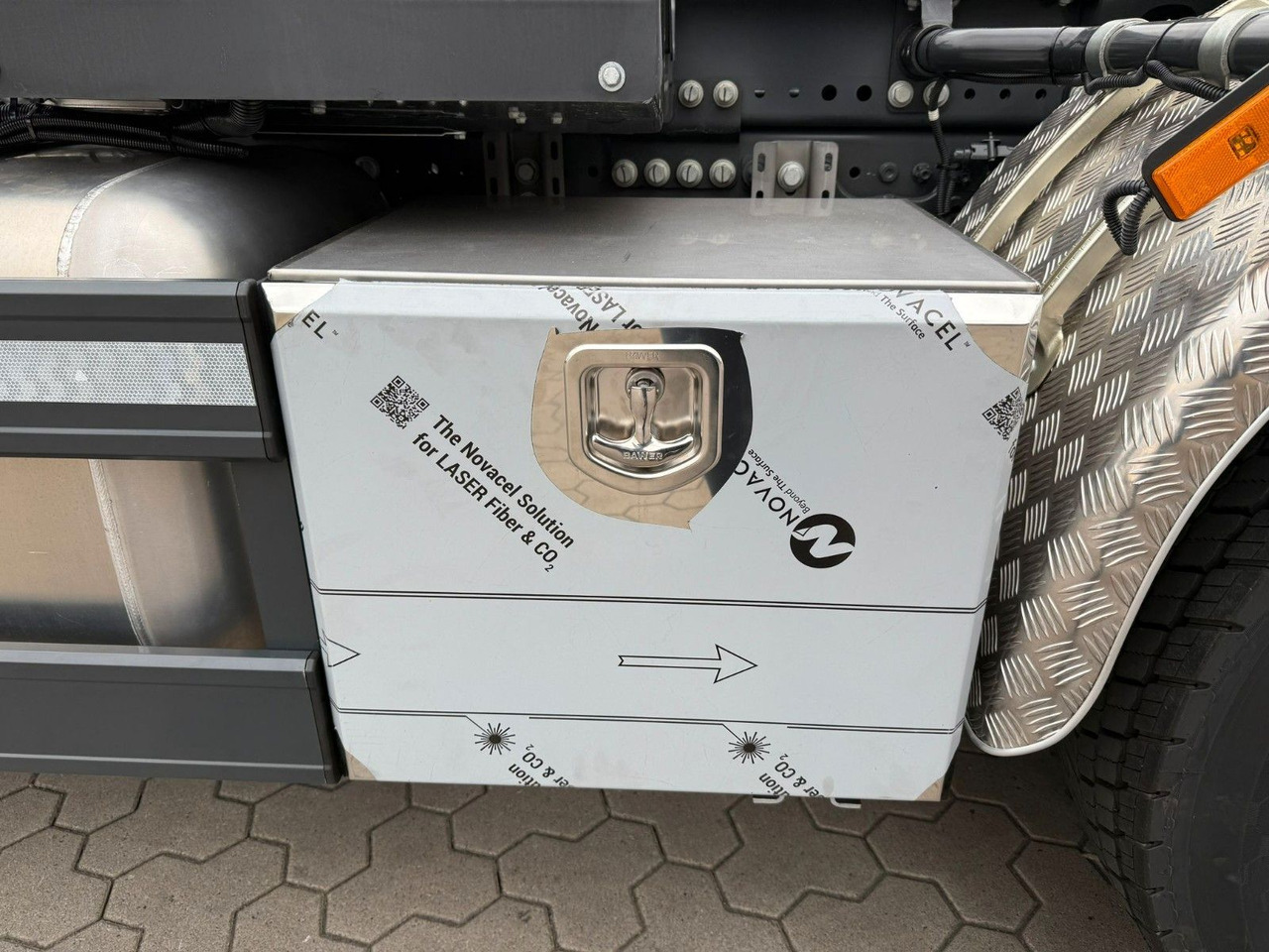 Multibasculante camión Mercedes-Benz Arocs 5 2651L 6 x4 Meiller RS 2170: foto 15