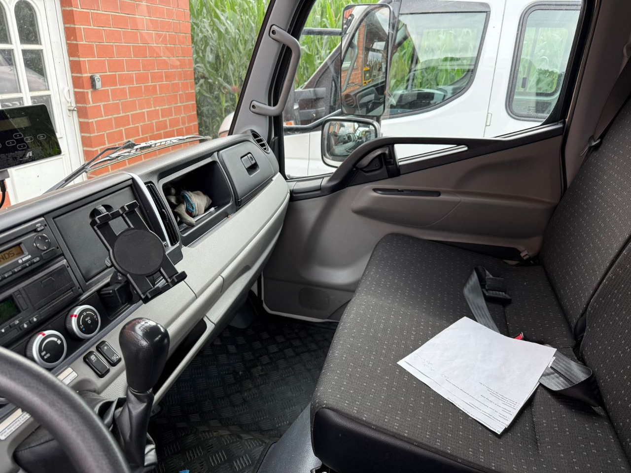 Portavehículos camión Mitsubishi Fuso Canter  7C18 Arbeitsbühnentransporter: foto 8