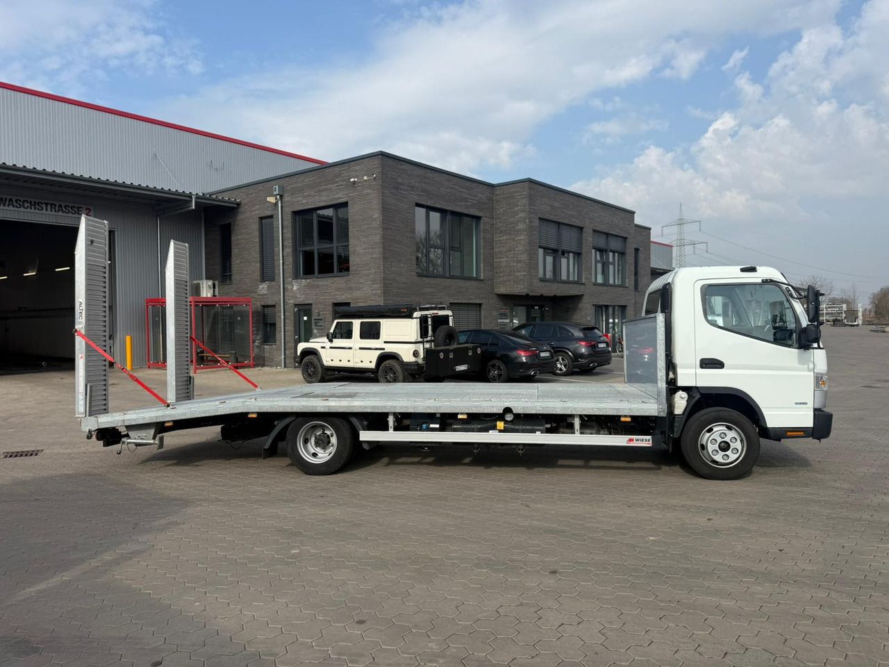 Mitsubishi Fuso Canter 7C18 Maschinen Transporter 23.947 km - Caja abierta furgoneta: foto 3 Mitsubishi Fuso Canter 7C18 Maschinen Transporter 23.947 km - Caja abierta furgoneta: foto 3