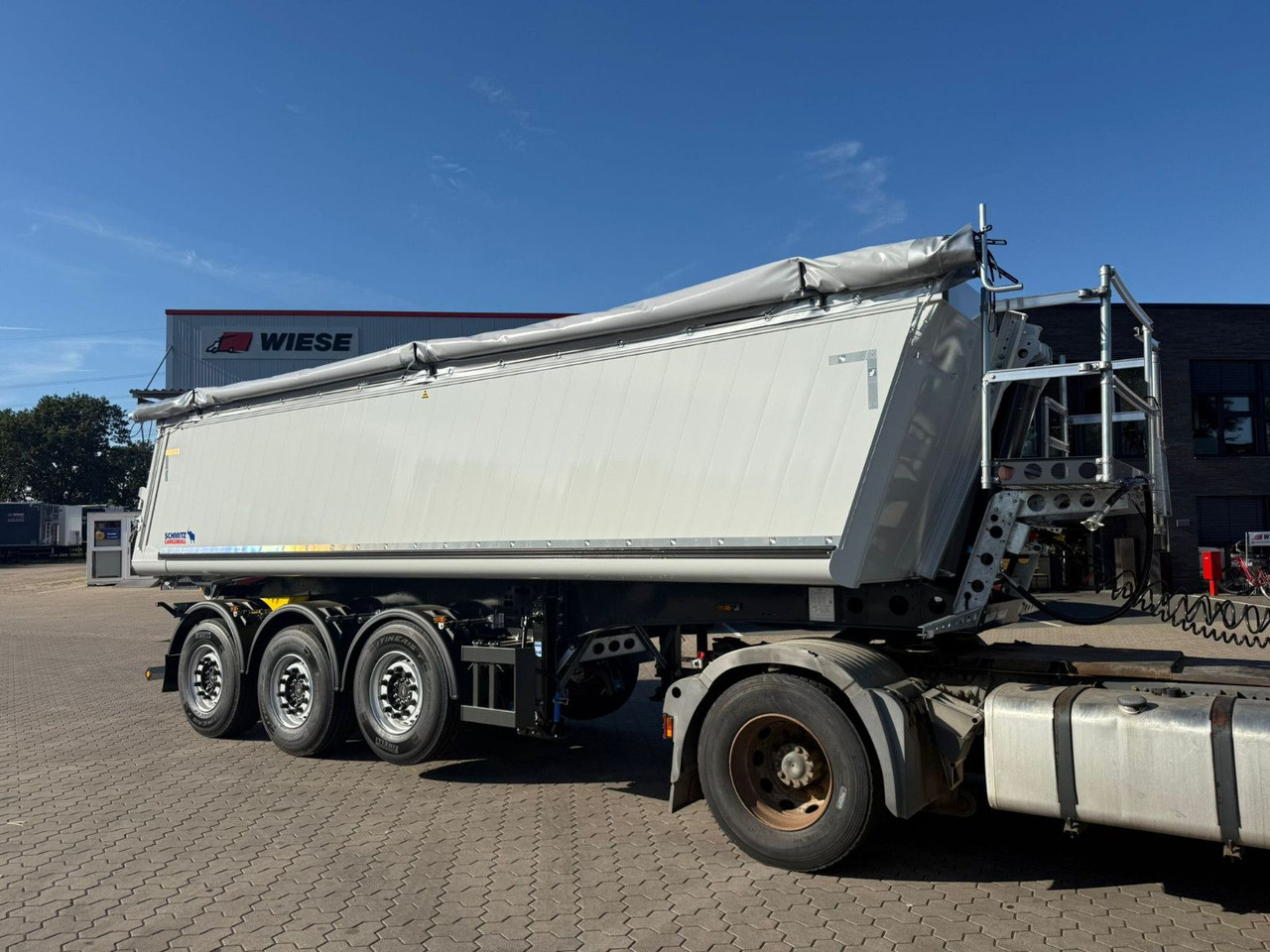 Schmitz Cargobull SKI 24 SL 7.2 3-Achs Alu Mulde 27m³ Sofort Verfü - Volquete semirremolque: foto 1 Schmitz Cargobull SKI 24 SL 7.2 3-Achs Alu Mulde 27m³ Sofort Verfü - Volquete semirremolque: foto 1