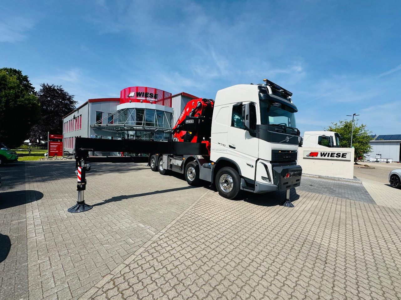Volvo FH 540 mit Fassi F2150RAL Fly Jib + Winde - Camión caja abierta, Camión grúa: foto 1 Volvo FH 540 mit Fassi F2150RAL Fly Jib + Winde - Camión caja abierta, Camión grúa: foto 1