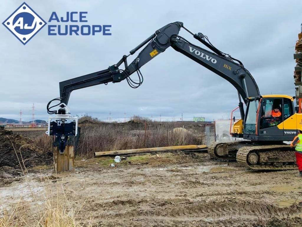 AJCE AVH30 Sheet Pile Vibro Hammer Pile Driver - Martillo de hinca de pilotes: foto 2 AJCE AVH30 Sheet Pile Vibro Hammer Pile Driver - Martillo de hinca de pilotes: foto 2