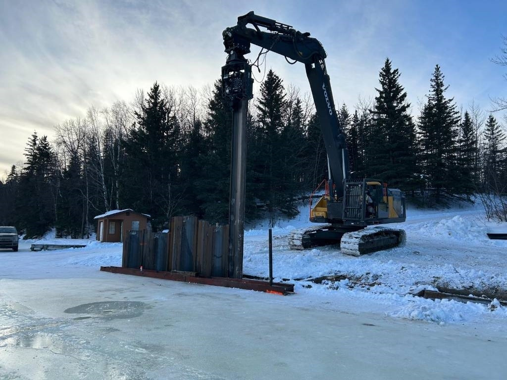 AJCE EUROPE AVH40ST Vibro Hammer Sheet Pile Driver - Martillo de hinca de pilotes: foto 1 AJCE EUROPE AVH40ST Vibro Hammer Sheet Pile Driver - Martillo de hinca de pilotes: foto 1