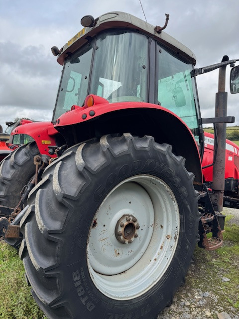 MASSEY FERGUSON 6465 Dyna 6 - Tractor: foto 5 MASSEY FERGUSON 6465 Dyna 6 - Tractor: foto 5