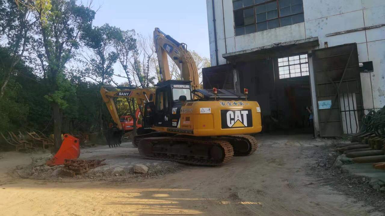 CATERPILLAR 320D - Excavadora de cadenas: foto 3 CATERPILLAR 320D - Excavadora de cadenas: foto 3