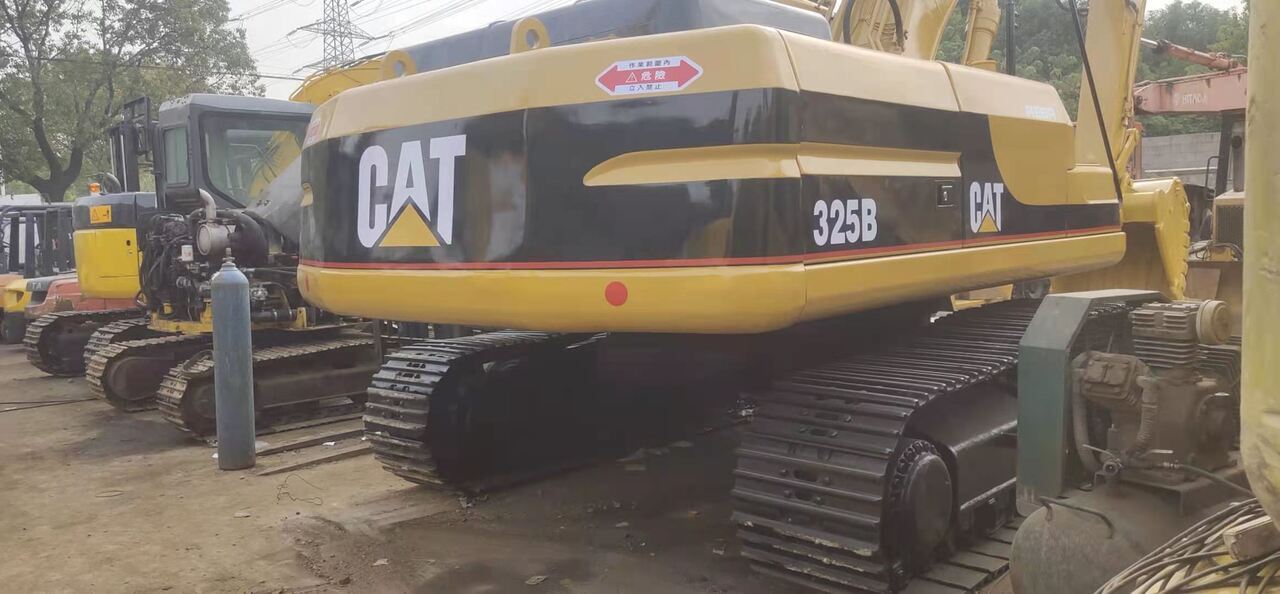 CATERPILLAR 325B - Excavadora de cadenas: foto 1 CATERPILLAR 325B - Excavadora de cadenas: foto 1