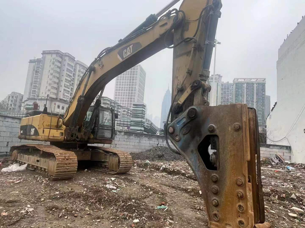 CATERPILLAR 345B - Excavadora de cadenas: foto 2 CATERPILLAR 345B - Excavadora de cadenas: foto 2