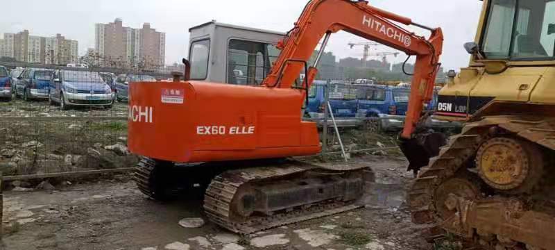 HITACHI EX60 - Excavadora de cadenas: foto 1 HITACHI EX60 - Excavadora de cadenas: foto 1
