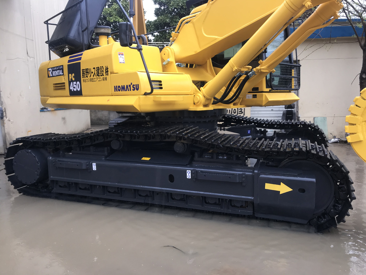 KOMATSU PC450-7-excavator - Excavadora de cadenas: foto 2 KOMATSU PC450-7-excavator - Excavadora de cadenas: foto 2