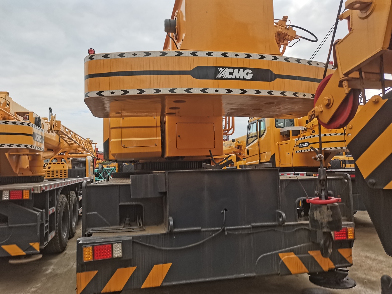 XCMG QY70K - Grúa: foto 3 XCMG QY70K - Grúa: foto 3