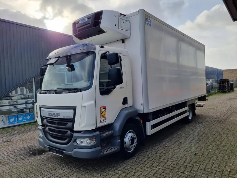 DAF LF 220 Kuhlkoffer/Carrier 750MT MULTITEMP/ LBW/ EURO 6 - Frigorífico camión: foto 4 DAF LF 220 Kuhlkoffer/Carrier 750MT MULTITEMP/ LBW/ EURO 6 - Frigorífico camión: foto 4