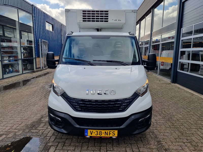 Iveco Daily 35C14 Koelkoffer Thermo-King V500MAX Multitemp ATP ST 230V - Frigorífico furgoneta: foto 3 Iveco Daily 35C14 Koelkoffer Thermo-King V500MAX Multitemp ATP ST 230V - Frigorífico furgoneta: foto 3