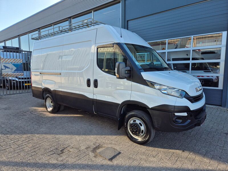 Iveco Daily 35C15 3.0D L2H2 EURO6 GVW 3500KG - Furgón: foto 1 Iveco Daily 35C15 3.0D L2H2 EURO6 GVW 3500KG - Furgón: foto 1