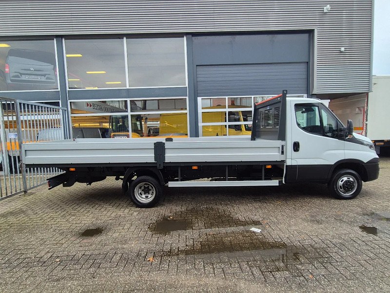 Iveco Daily 50C18 Pritsche 3.0D Euro 6 Hi-Matic GVW 3500 kg - Caja abierta furgoneta: foto 4 Iveco Daily 50C18 Pritsche 3.0D Euro 6 Hi-Matic GVW 3500 kg - Caja abierta furgoneta: foto 4