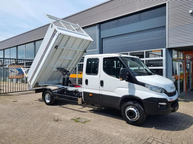 Iveco Daily 70C18/ Dreiseitenkipper/ Airco/ 7 Pers. - Volquete camión: foto 1 Iveco Daily 70C18/ Dreiseitenkipper/ Airco/ 7 Pers. - Volquete camión: foto 1
