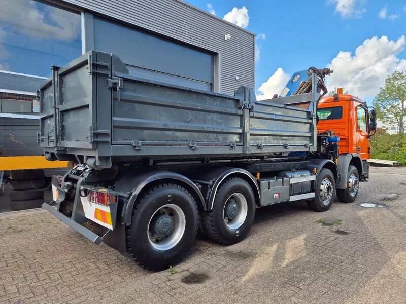 Mercedes-Benz Actros 3241 8X4 Containersysteem/ 20T HMF crane/ Manual - Multibasculante camión, Camión grúa: foto 5 Mercedes-Benz Actros 3241 8X4 Containersysteem/ 20T HMF crane/ Manual - Multibasculante camión, Camión grúa: foto 5