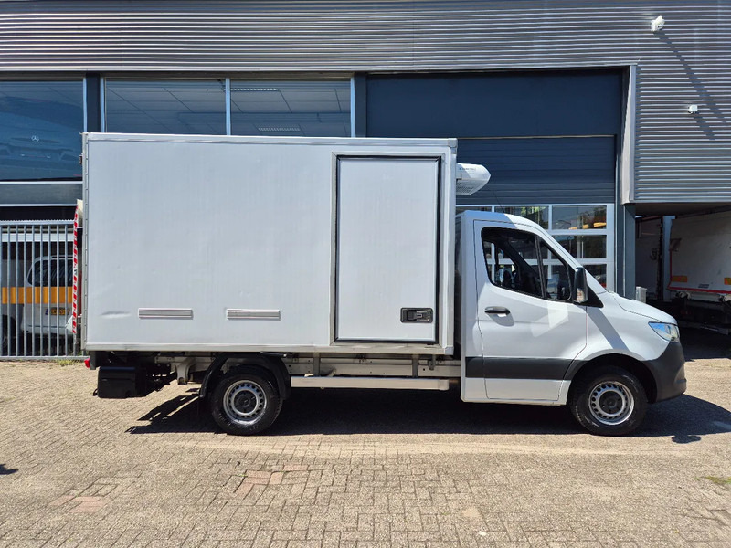 Mercedes-Benz Sprinter 315 CDI/ Kuhlkoffer/ TK V300 MAX/ LBW/ Stby230 - Frigorífico furgoneta: foto 2 Mercedes-Benz Sprinter 315 CDI/ Kuhlkoffer/ TK V300 MAX/ LBW/ Stby230 - Frigorífico furgoneta: foto 2