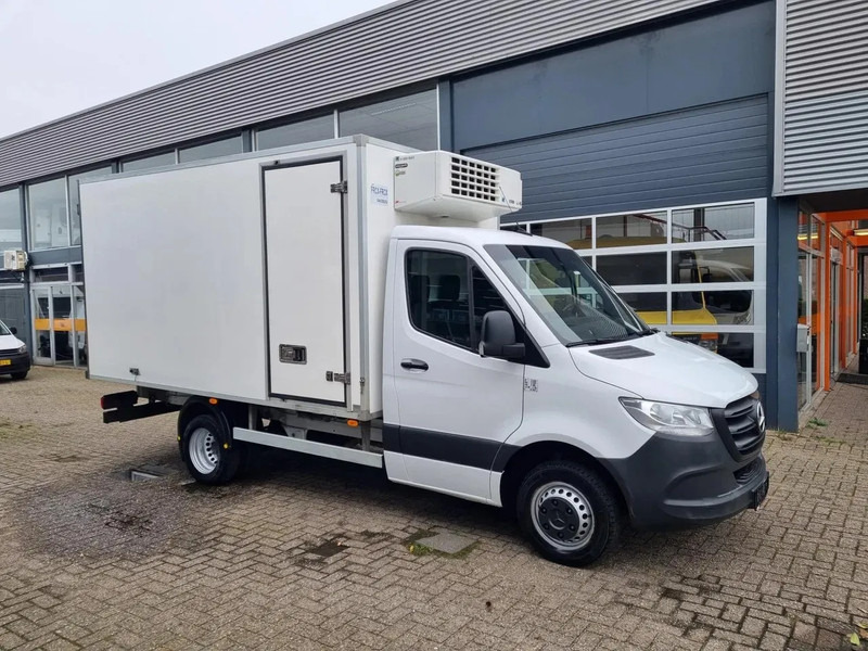 Mercedes-Benz Sprinter 516 CDI THERMOKING V500 MAX MT/ -20+20 STANDBY 380V - Frigorífico furgoneta: foto 1 Mercedes-Benz Sprinter 516 CDI THERMOKING V500 MAX MT/ -20+20 STANDBY 380V - Frigorífico furgoneta: foto 1