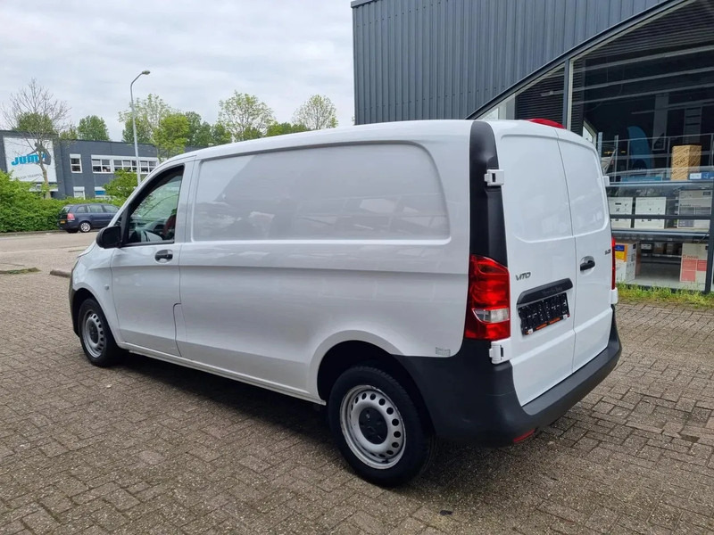 Mercedes-Benz Vito 111 CDI/ Airco/ Navi/ EURO 6 - Furgoneta pequeña: foto 5 Mercedes-Benz Vito 111 CDI/ Airco/ Navi/ EURO 6 - Furgoneta pequeña: foto 5