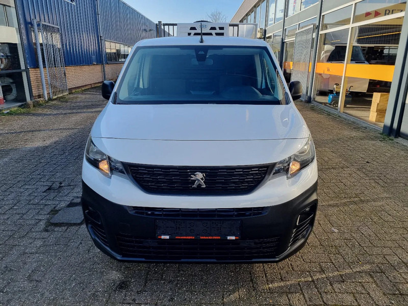 Peugeot Partner 1.5 HDI/Automaat /Koelwagen/ -30 +30/ Standby 230V - Frigorífico furgoneta: foto 3 Peugeot Partner 1.5 HDI/Automaat /Koelwagen/ -30 +30/ Standby 230V - Frigorífico furgoneta: foto 3