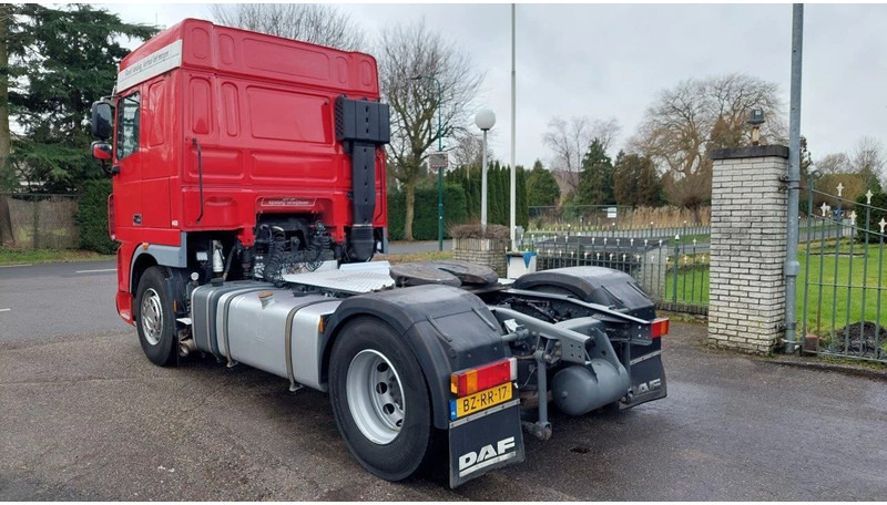 DAF XF 105.410 4X2 HYDRAULIC - Cabeza tractora: foto 4 DAF XF 105.410 4X2 HYDRAULIC - Cabeza tractora: foto 4