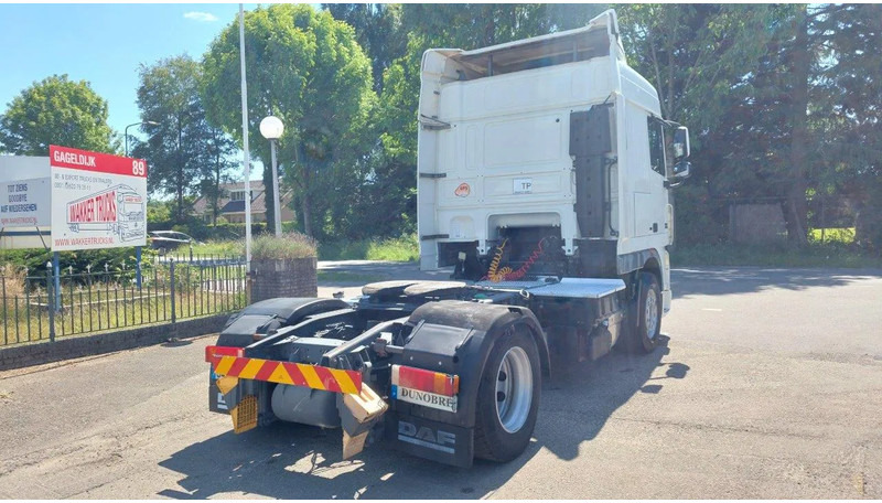 DAF XF 105.410 4x2 - Cabeza tractora: foto 3 DAF XF 105.410 4x2 - Cabeza tractora: foto 3