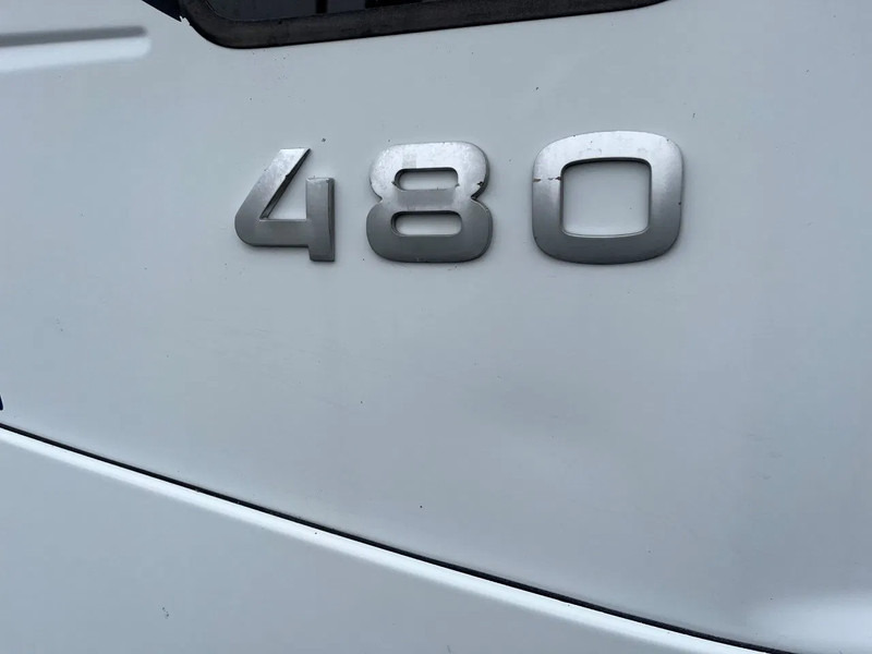 Iveco Stralis 440.48 MANUAL ZF GEARBOX ORIGINAL LOW MILEAGE - Cabeza tractora: foto 5 Iveco Stralis 440.48 MANUAL ZF GEARBOX ORIGINAL LOW MILEAGE - Cabeza tractora: foto 5