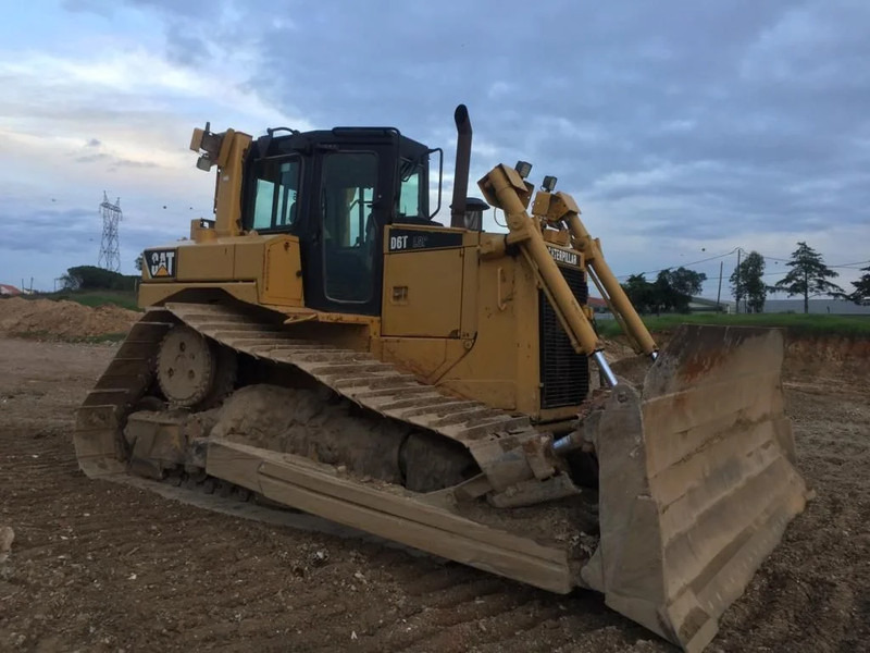 Caterpillar D6T LGP - Bulldozer: foto 2 Caterpillar D6T LGP - Bulldozer: foto 2