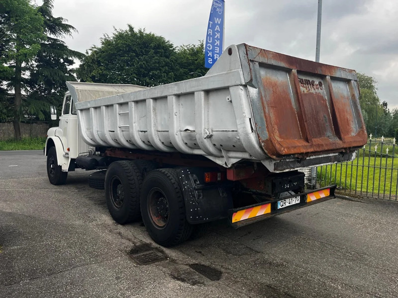 MAN 32.240 6x4 FULL STEEL SPRING KIPPER MANUAL GEARBOX - Volquete camión: foto 4 MAN 32.240 6x4 FULL STEEL SPRING KIPPER MANUAL GEARBOX - Volquete camión: foto 4