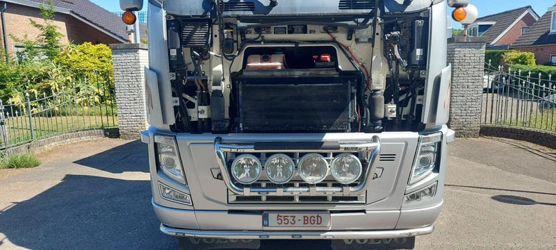 Volvo FH 13.440 6X4 BELGIUM KIPPER STEEL SUSPENSION SHOW TRUCK - Volquete camión: foto 5 Volvo FH 13.440 6X4 BELGIUM KIPPER STEEL SUSPENSION SHOW TRUCK - Volquete camión: foto 5