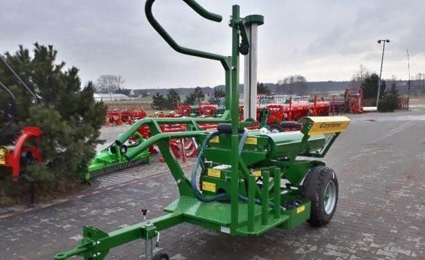 AWID CZYŻEW Owijarka F-2 - Encintadora de pacas: foto 2 AWID CZYŻEW Owijarka F-2 - Encintadora de pacas: foto 2