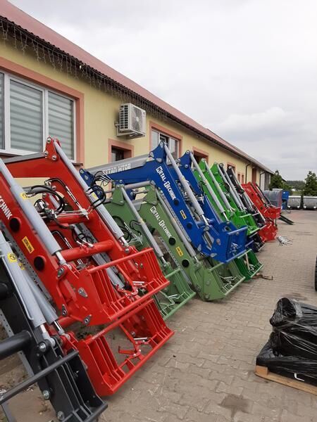 Metal-Technik Frontlader für CASE FARMALL 95A, 105A, 105C / Ładowacz czołowy d - Cargador frontal para tractor: foto 2 Metal-Technik Frontlader für CASE FARMALL 95A, 105A, 105C / Ładowacz czołowy d - Cargador frontal para tractor: foto 2