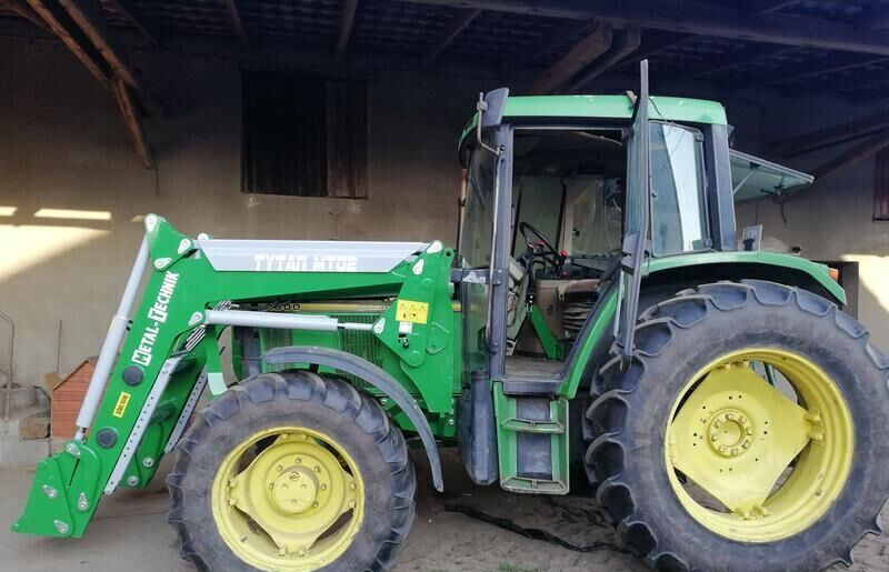 Metal-Technik Frontlader für John Deere 5085 M / Ładowacz czołowy na John Deer - Cargador frontal para tractor para Tractor: foto 3 Metal-Technik Frontlader für John Deere 5085 M / Ładowacz czołowy na John Deer - Cargador frontal para tractor para Tractor: foto 3
