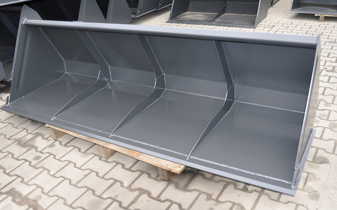 Metal-technik Łycha karbowana 1.4 - Cargador frontal para tractor para Cazo: foto 1 Metal-technik Łycha karbowana 1.4 - Cargador frontal para tractor para Cazo: foto 1