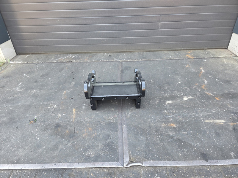 Kopplaat cw 30 cw 40 verachtert kopplaat cw30 cw 40 aanslaplaat - Acoplamiento rápido para Maquinaria de construcción: foto 1 Kopplaat cw 30 cw 40 verachtert kopplaat cw30 cw 40 aanslaplaat - Acoplamiento rápido para Maquinaria de construcción: foto 1