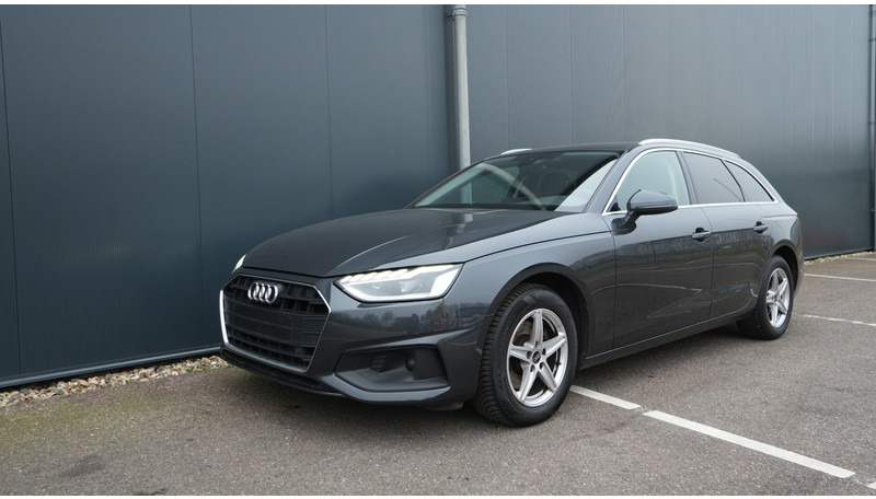 Audi A4 Avant 2.0 TDI - Minibús, Furgoneta de pasajeros: foto 2 Audi A4 Avant 2.0 TDI - Minibús, Furgoneta de pasajeros: foto 2