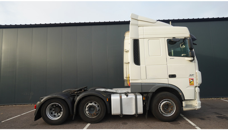 DAF XF 440 6X2 SC EURO 6 - Cabeza tractora: foto 2 DAF XF 440 6X2 SC EURO 6 - Cabeza tractora: foto 2